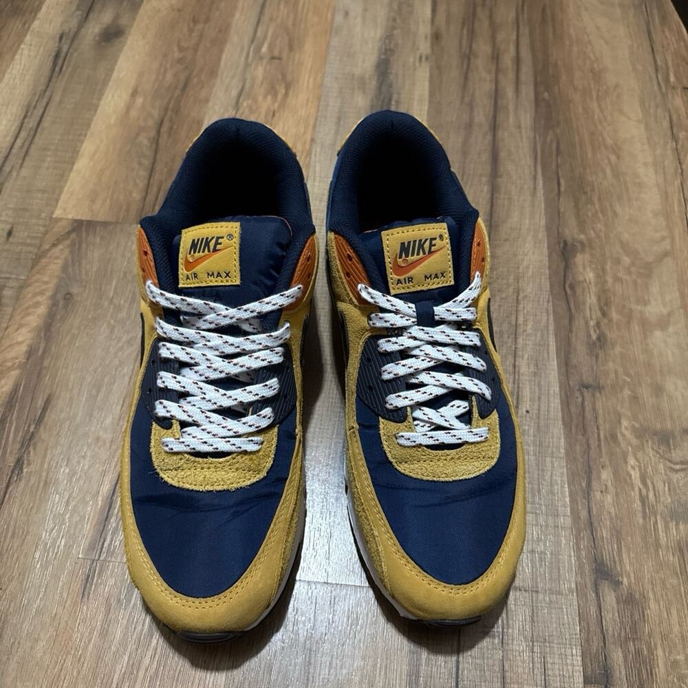 Nike Air Max 90 Bucktan Team Navy DZ5175-200 Size 11.5 - Picture 5 of 9
